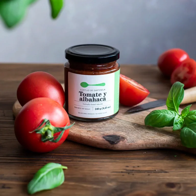 Salsa de tomate con albahaca fresca Artesanal y 100% Natural